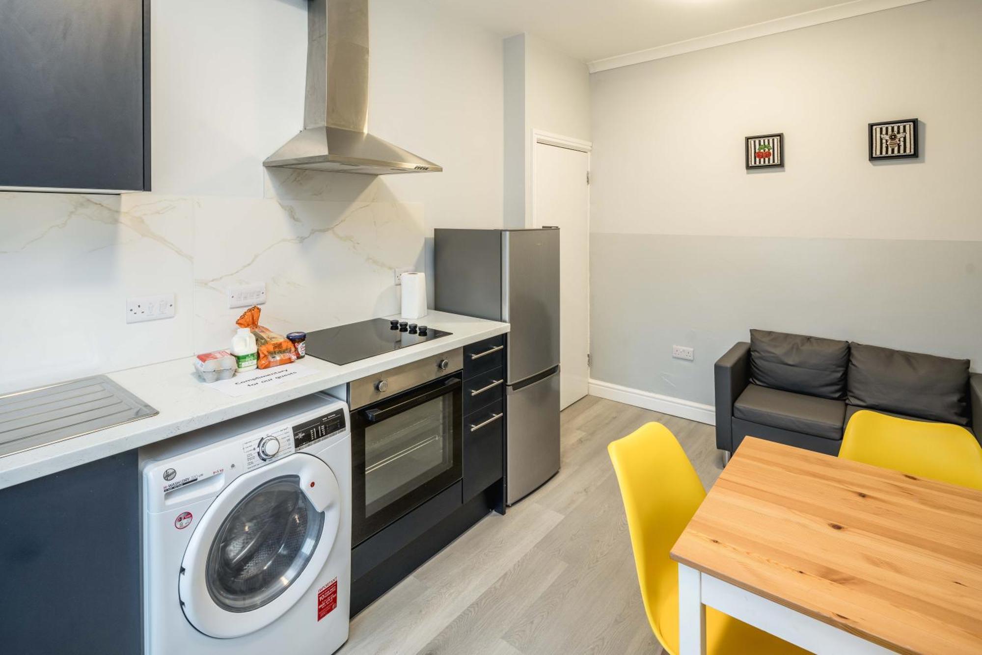 Free Parking, 2 Beds,Close To Train Station Bedford Eksteriør billede